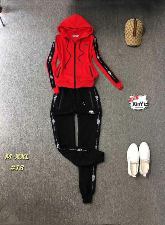 Picture of Balenciaga Sweater Suits _SKUBalenciagaM-2XL12yr16036836